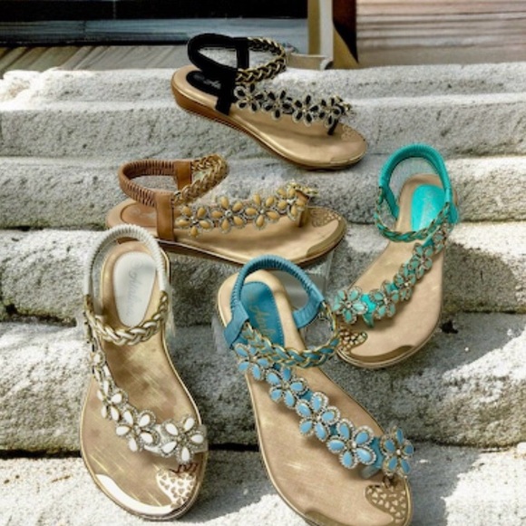 NEW COLOR!  Italina Floral Daisy Rhinestone Flat Sandal - Picture 11 of 12